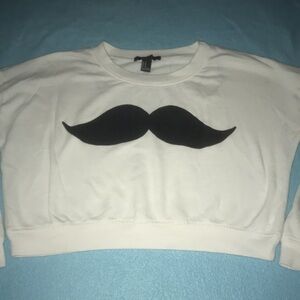 FOREVER 21 cropped oversized mustache long sleeve sweatshirt soft size M
